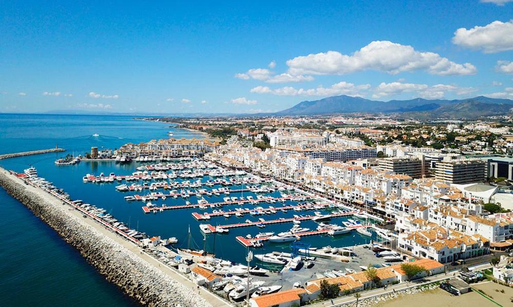 Puerto Banus, Marina Banus, 2br, 2bth, Pool, Parking, Marbella, 1j Apartamento