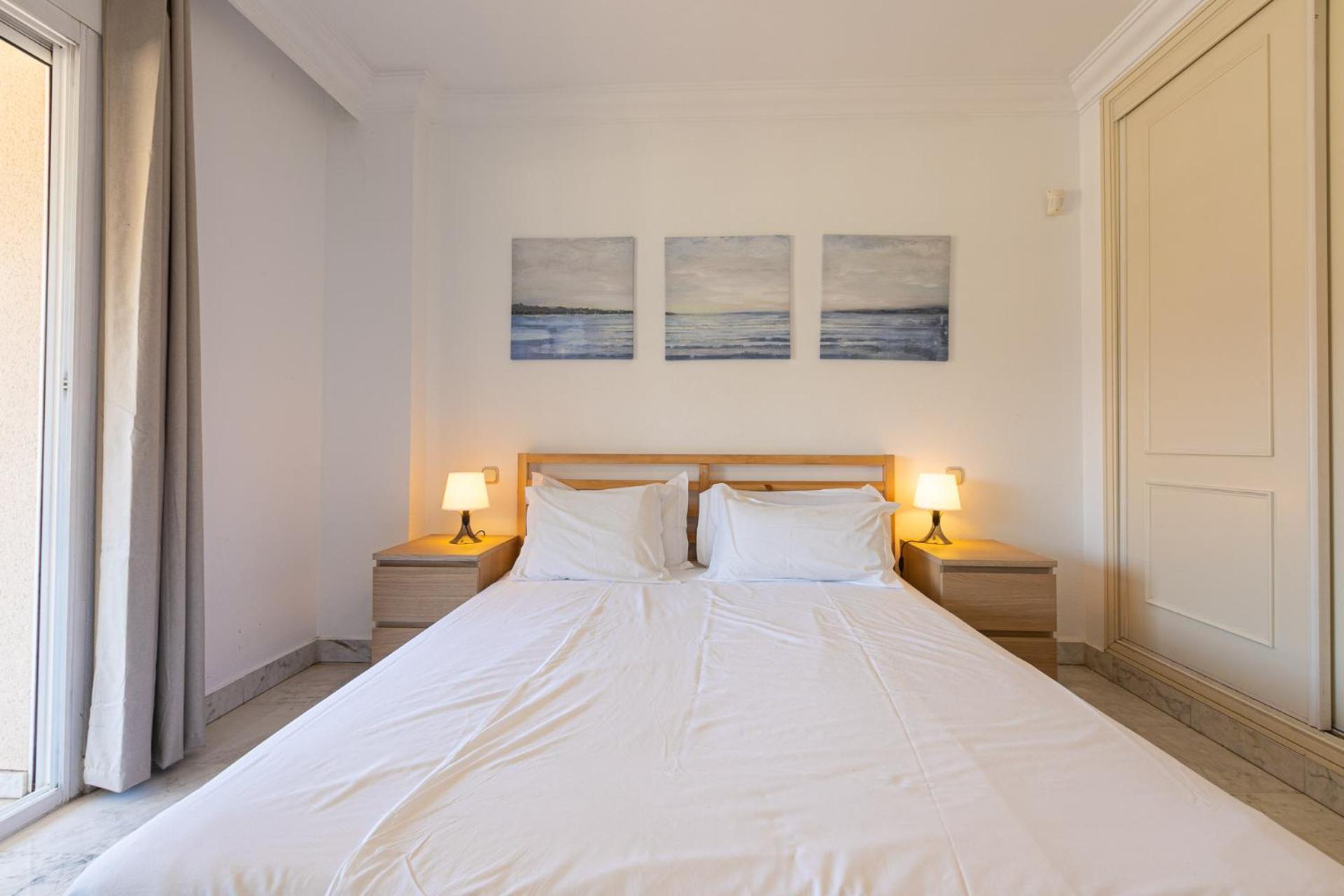 Puerto Banus, Marina Banus, 2br, 2bth, Pool, Parking, Marbella, 1j Apartamento Marbella