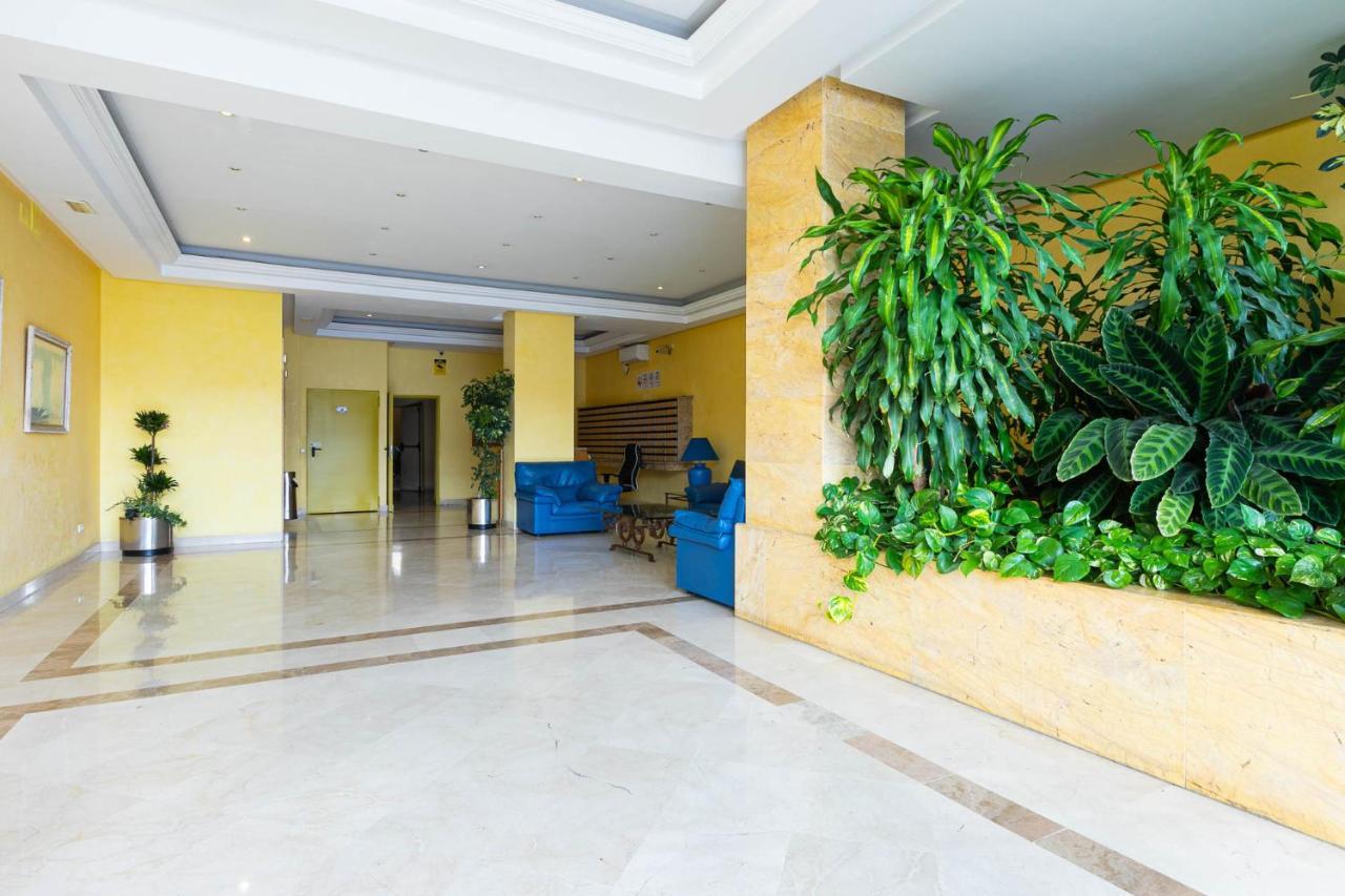 Apartament Puerto Banus, Marina Banus, 2br, 2bth, Pool, Parking, Marbella, 1j Marbella