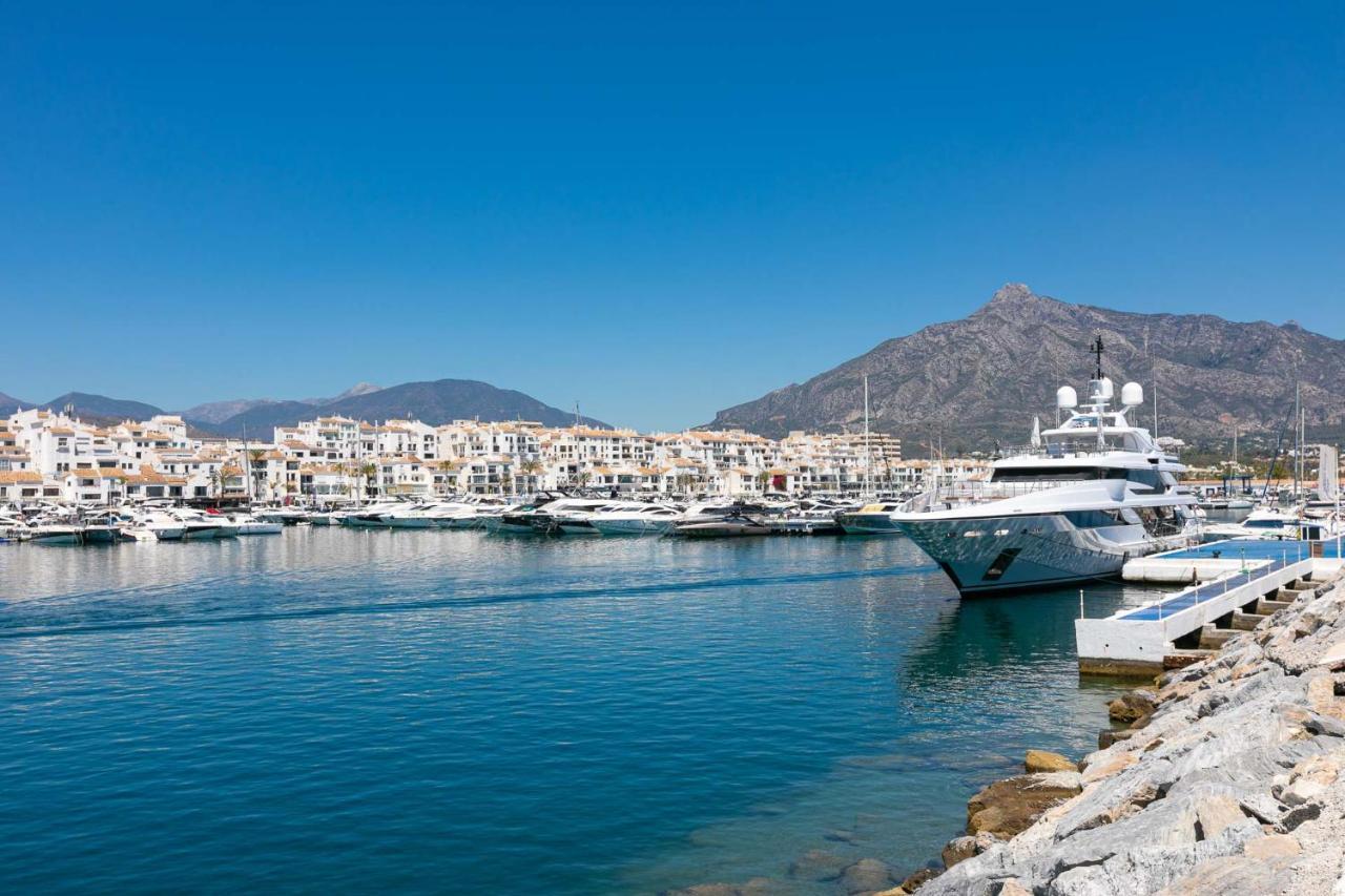Puerto Banus, Marina Banus, 2br, 2bth, Pool, Parking, Marbella, 1j Apartament *